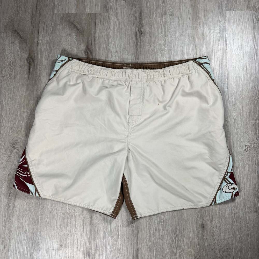 Y2K Quiksilver Men's Vintage Surf Board Shorts Small
